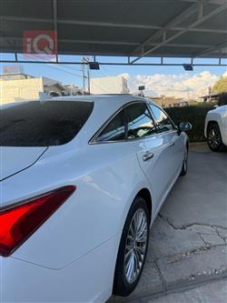 تويوتا أفالون